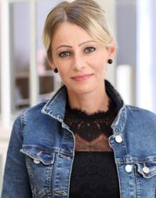 Iris HALWACHS